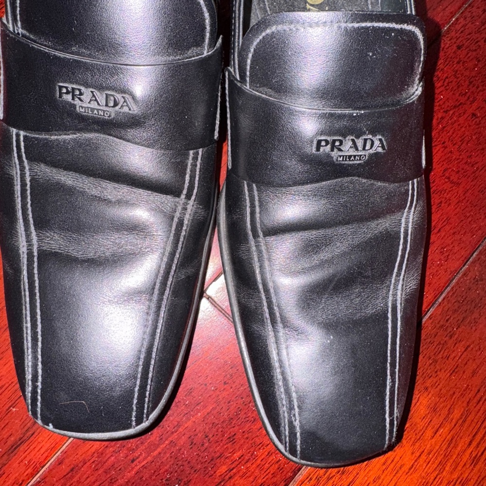 Prada Men's Black Leather Loafers - Picture 7 of 7